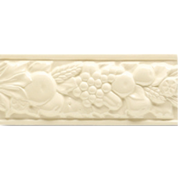 Бордюр керамический настенный ROB06 BOISERIE ROBBIANA DEC. Beige MATT 8x20 см